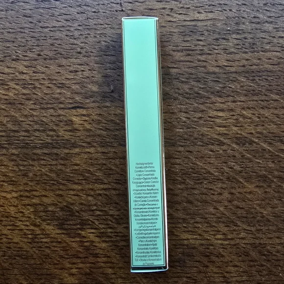 Pixi By Petra CC Crayon - Neutralize Darkness Under Your Eyes! - Picture 4 of 4